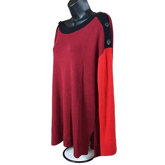 Vince Camuto Women’s Medium Red Black Colorblock Button Shoulder Sweater NWOT - Picture 15 of 16